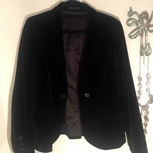BLACK VELVET THEORY BLAZER - SIZE 10